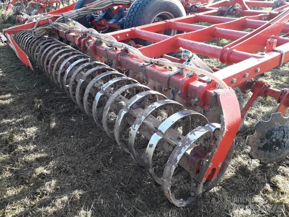 Horsch Cruiser 7 XL 끌 달린 쟁기