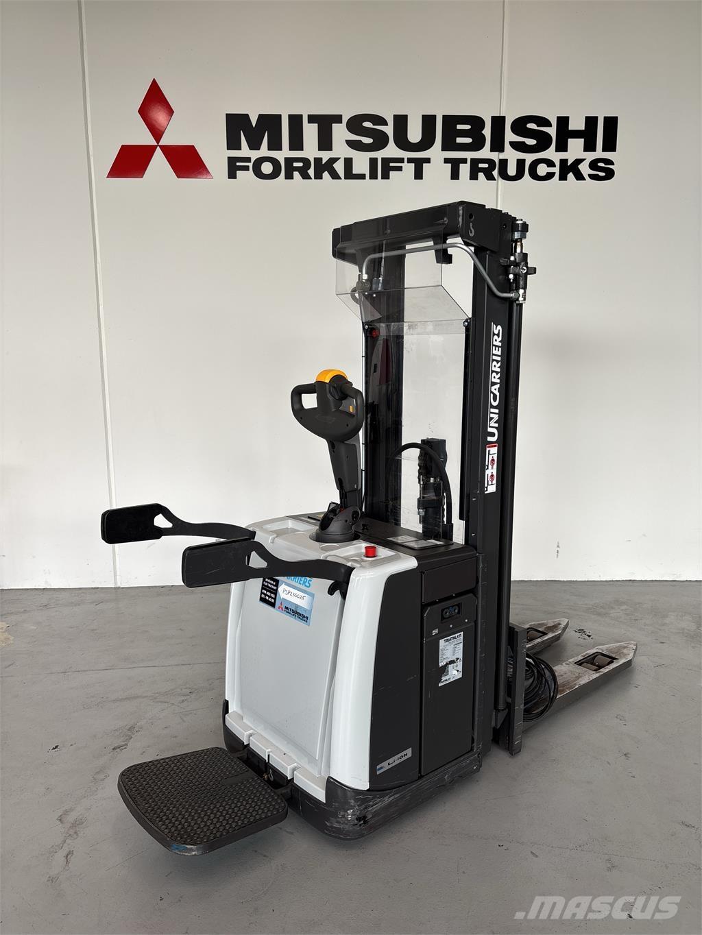 Atlet PSP160 보행식 리치 지게차