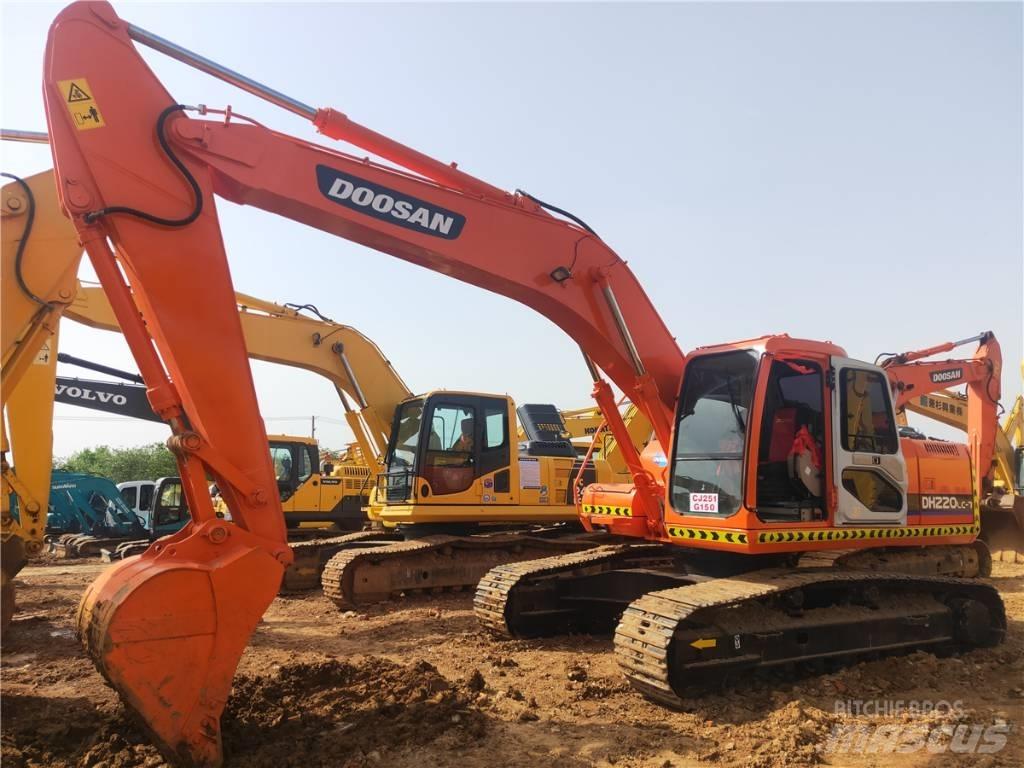 Doosan DH 220 LC-7 대형 굴삭기 29톤 이상