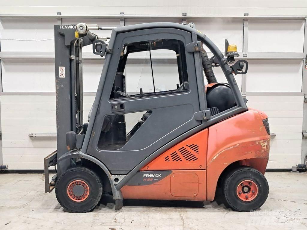 Linde H25T-02 LPG 지게차