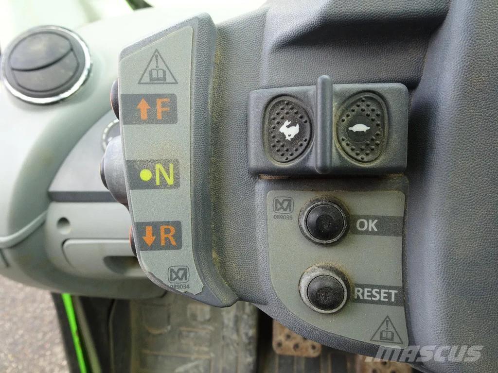 Merlo TF38.7-120 텔러 핸들러