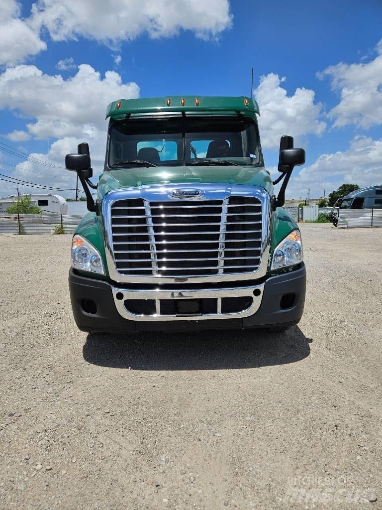 Freightliner 125 트랙터 유닛