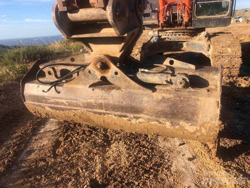 Hitachi ZX350LCN-6 대형 굴삭기 29톤 이상