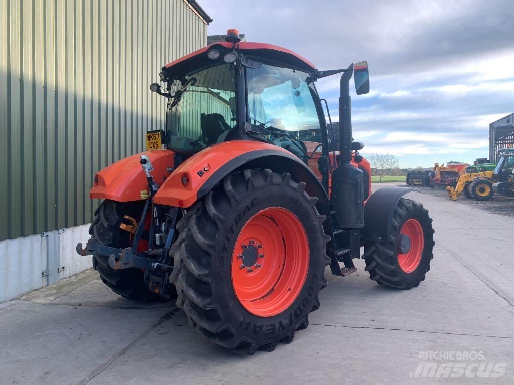 Kubota M 7131 트랙터