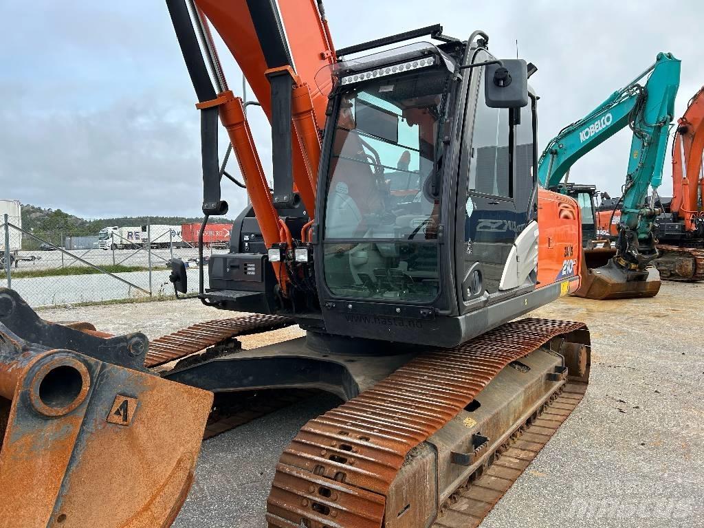Hitachi ZX 210 LC-6 대형 굴삭기 29톤 이상