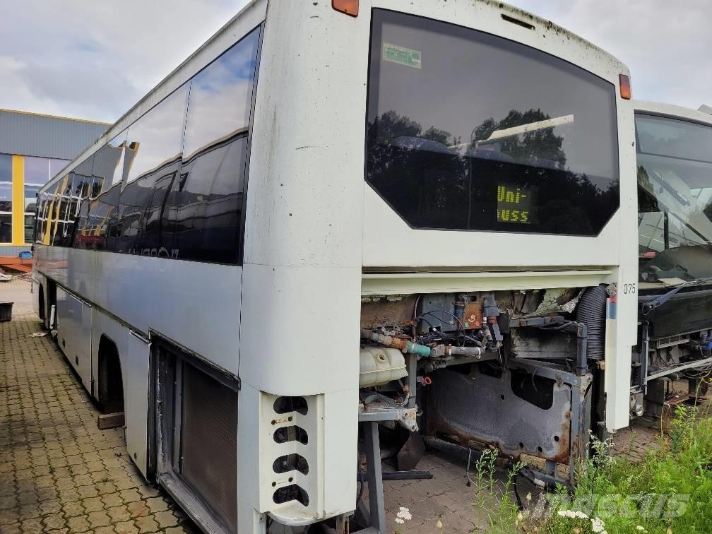 Volvo B 12 M 코치(장거리 버스)
