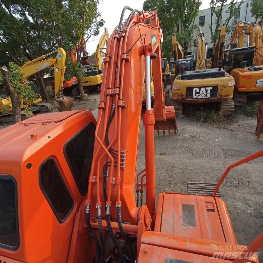 Doosan DH 220 LC-7 대형 굴삭기 29톤 이상