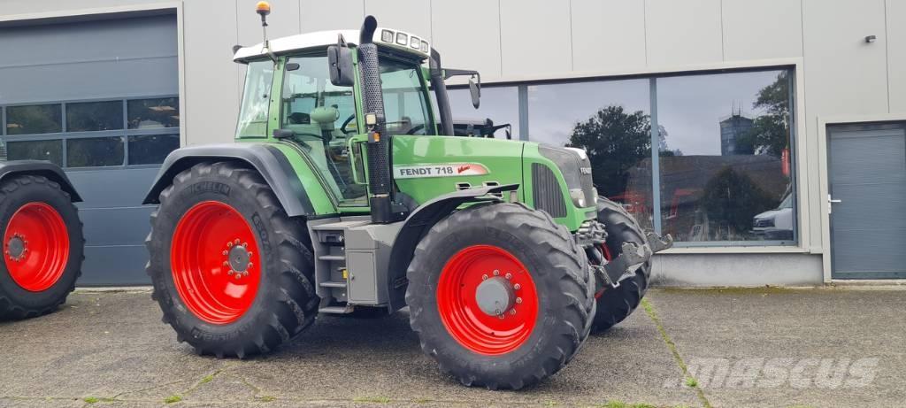 Fendt 718 Vario TMS 트랙터