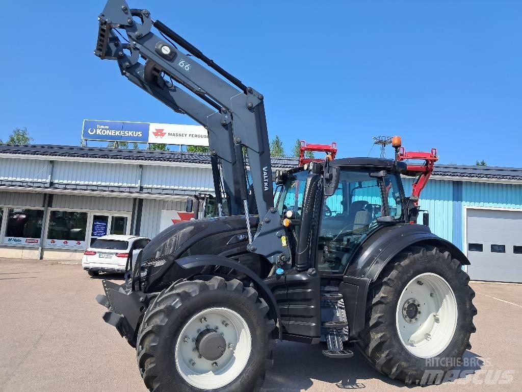 Valtra T174E Versu 트랙터
