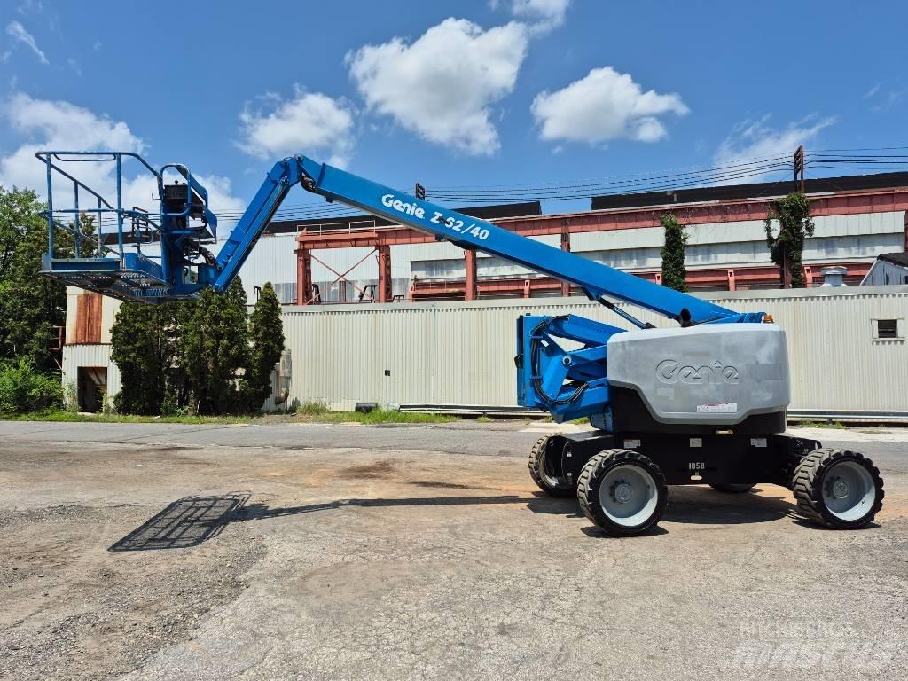Genie Z 62/40 관절형 전동이동 리프트