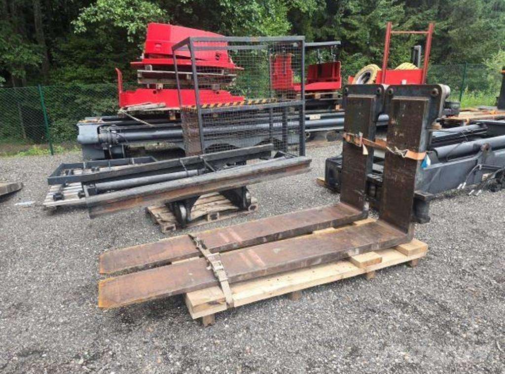 Kalmar DCE150-12 디젤 지게차