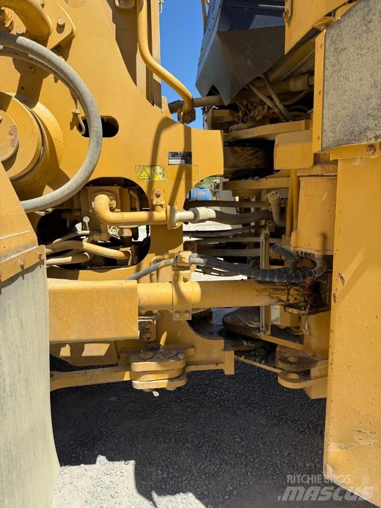 CAT 988 H  휠로우더