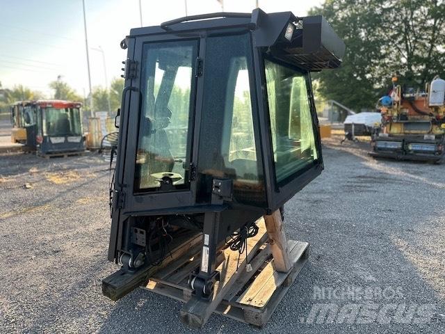 CASE D 1650 NEW CAB 캐빈 및 인테리어