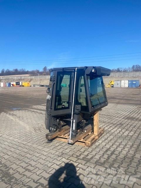 CASE D 1650 NEW CAB 캐빈 및 인테리어