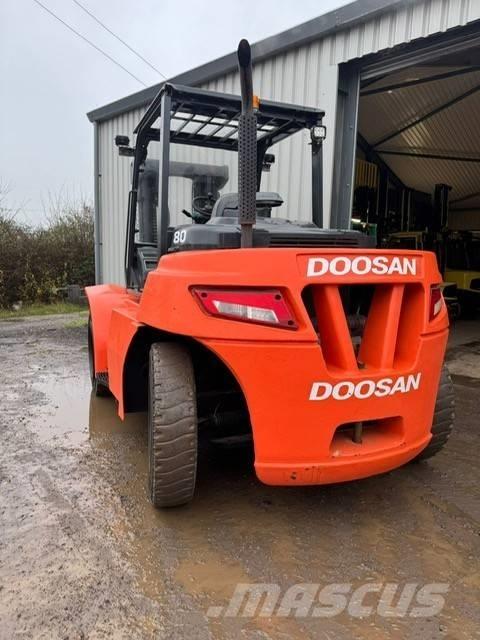 Doosan D80SC-7 디젤 지게차