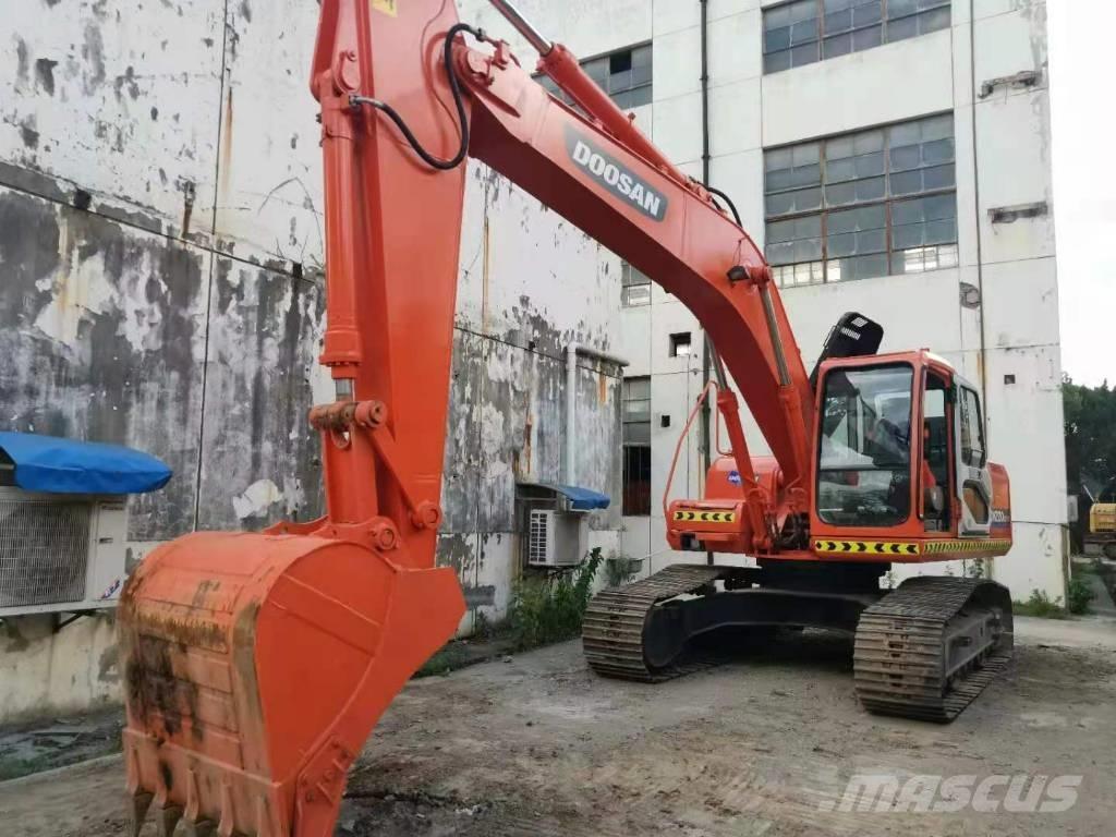 Doosan DH 220 LC-7 대형 굴삭기 29톤 이상