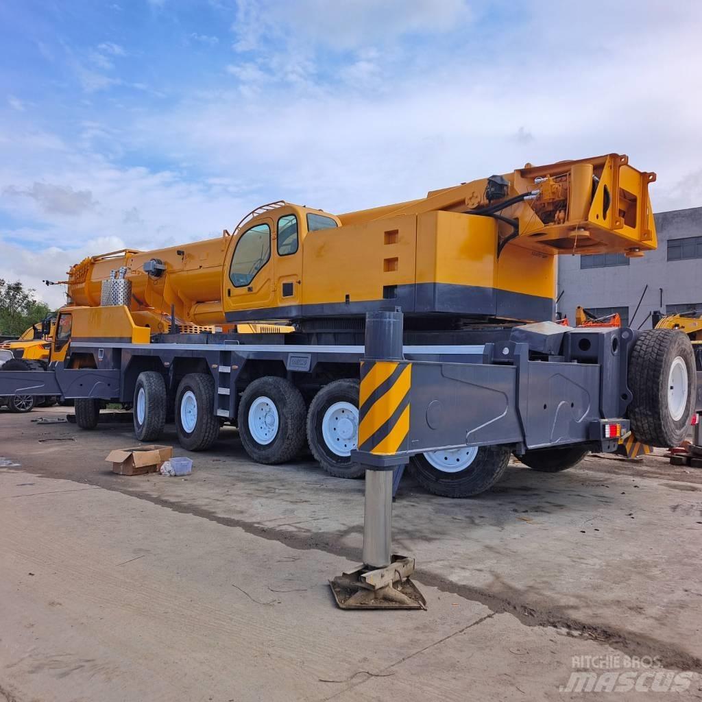 XCMG XCA 200 타워 크레인