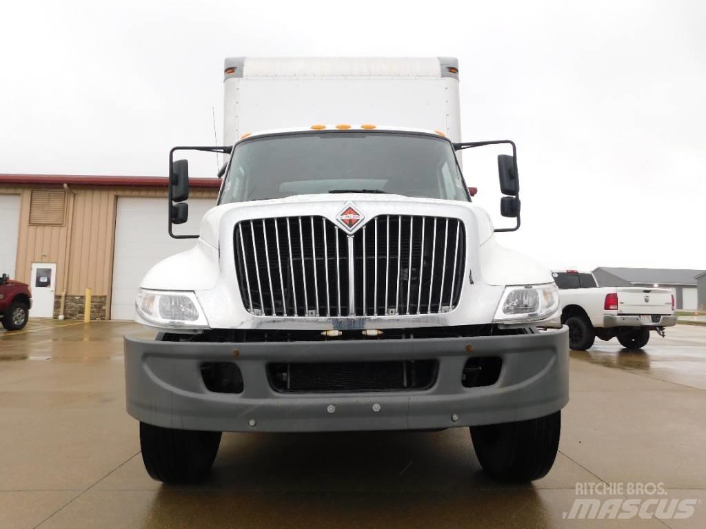 International 4300 컨테이너 트럭