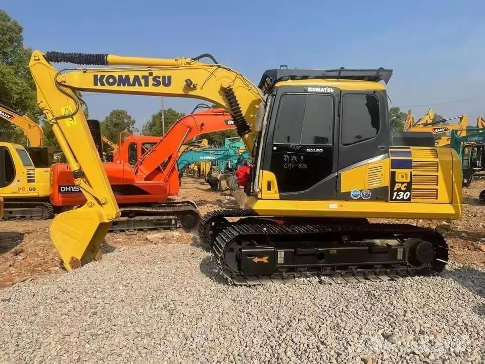 Komatsu PC 130 대형 굴삭기 29톤 이상