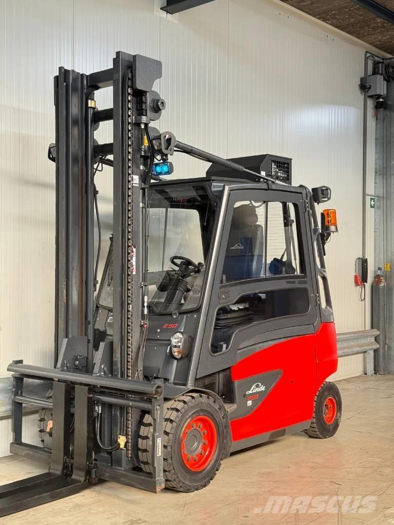 Linde E 50-02 전동 지게차