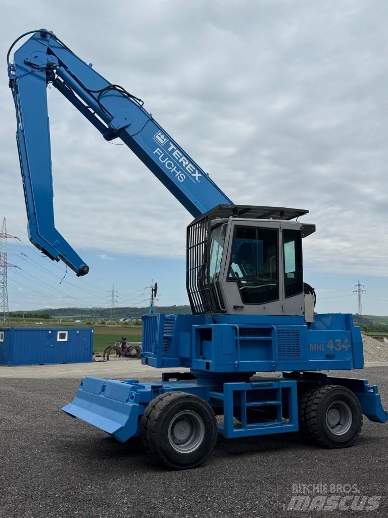 Fuchs MHL 434 폐기물/산업 처리기