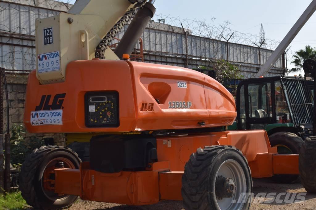 JLG 1350 SJP 견인식 전동이동 리프트