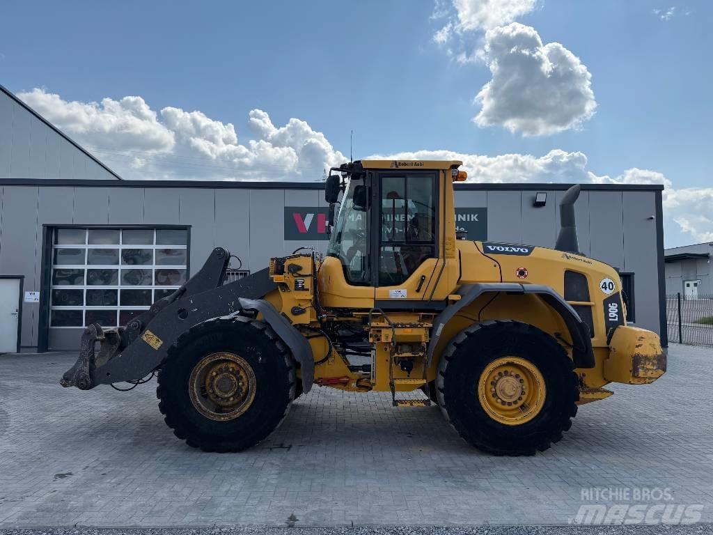 Volvo L 90 G  휠로우더