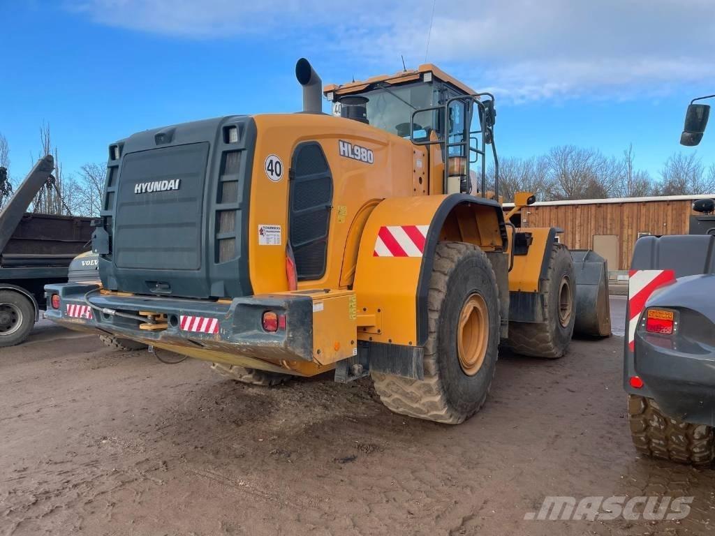 Hyundai HL 980  휠로우더