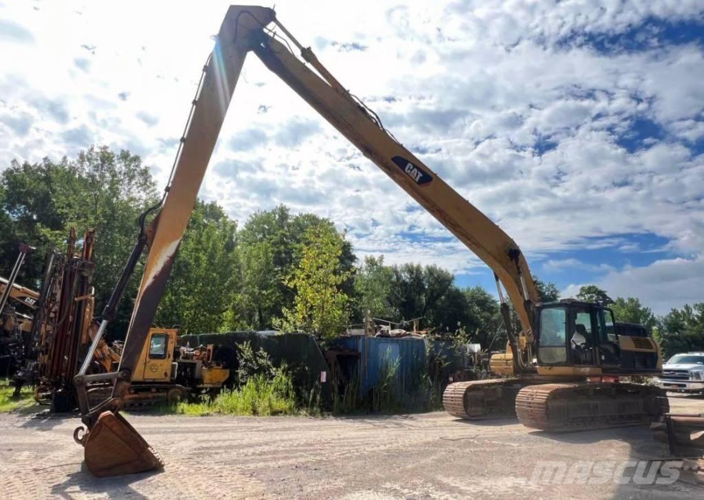 CAT 330 D L 대형 굴삭기 29톤 이상