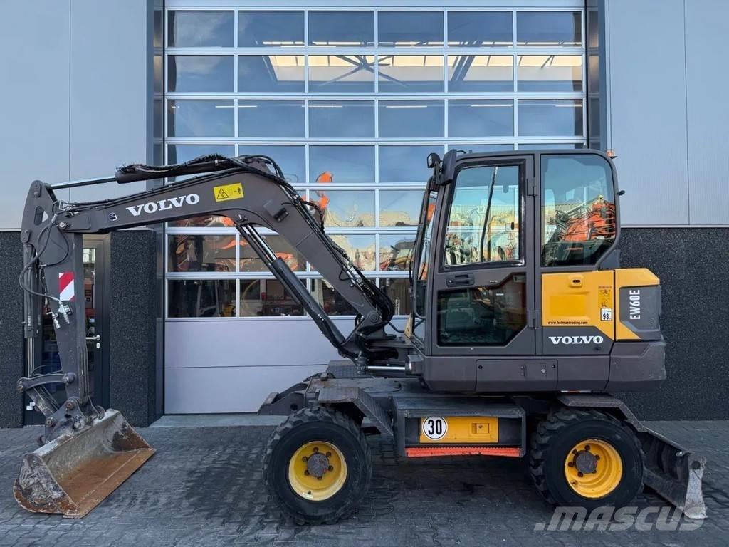 Volvo EW60E 소형 굴삭기 7톤 미만
