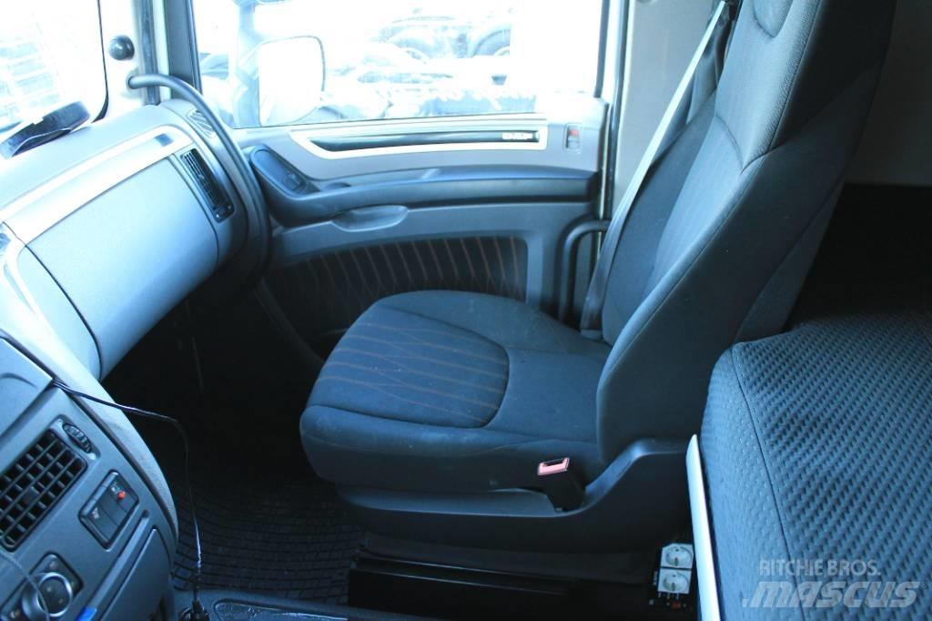 DAF XF 530 FTS 트랙터 유닛