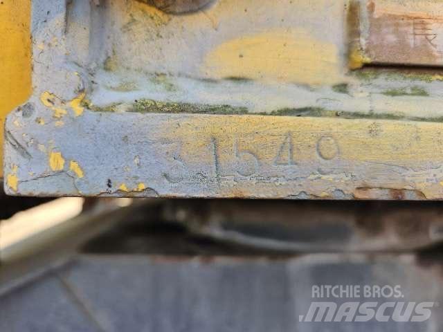 Maeda LC785M-6 미니 크레인