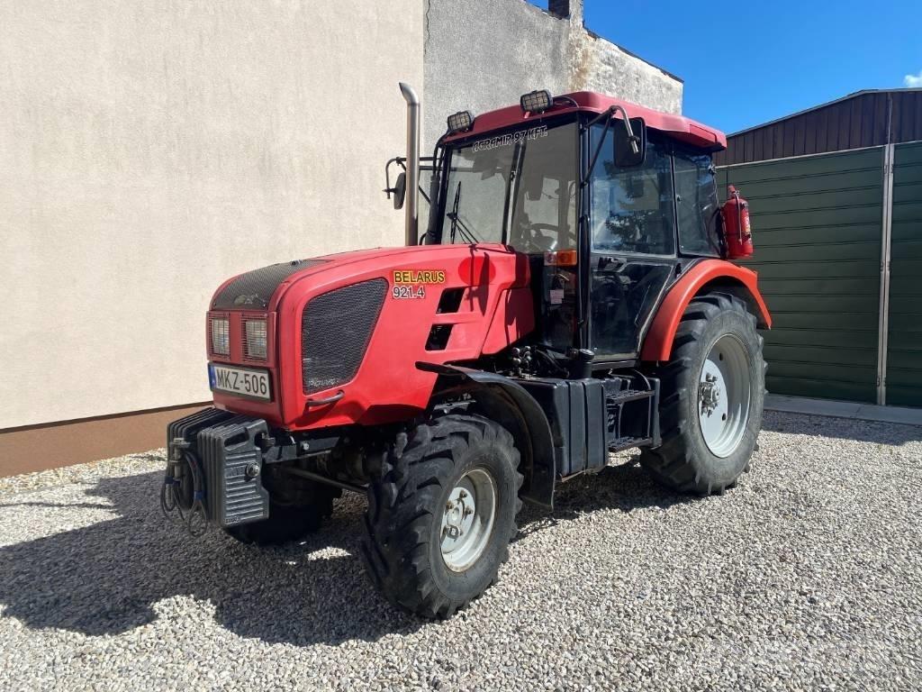 MTZ Belarus 921.4 트랙터