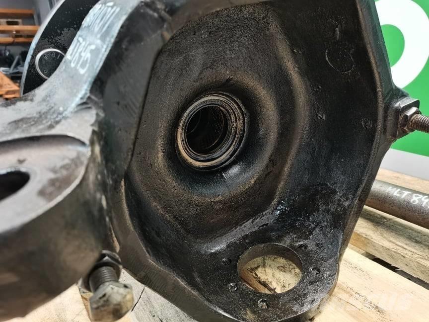 Manitou MHT 790 axle 차축