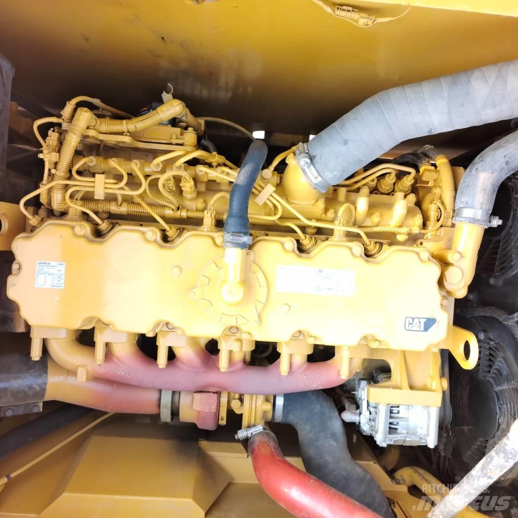 CAT 323GC 대형 굴삭기 29톤 이상