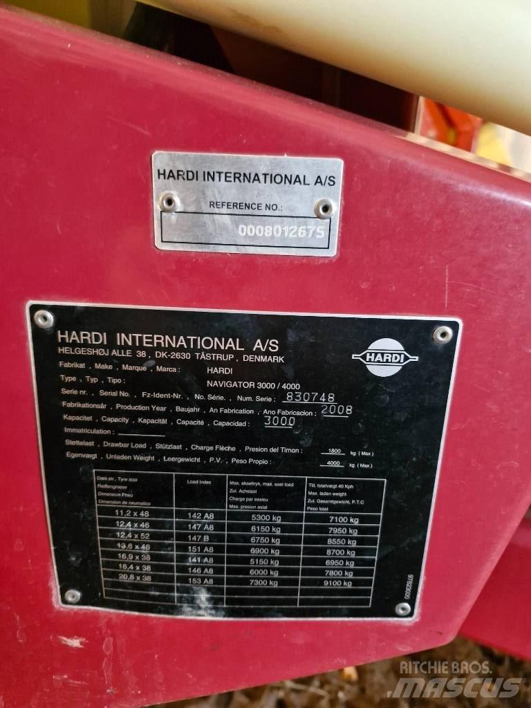 Hardi Navegator 3000 견인형 분무기