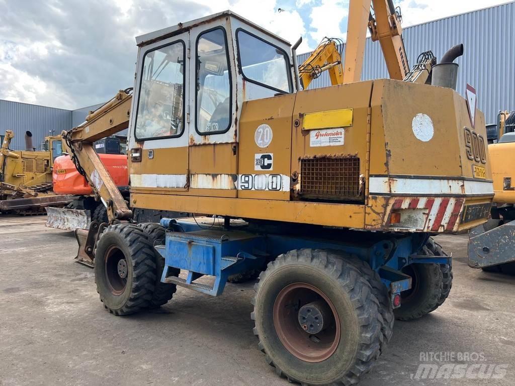 Liebherr A900C 특수 굴삭기
