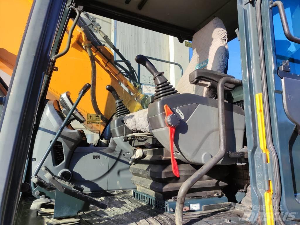 Hyundai HX220NL 대형 굴삭기 29톤 이상