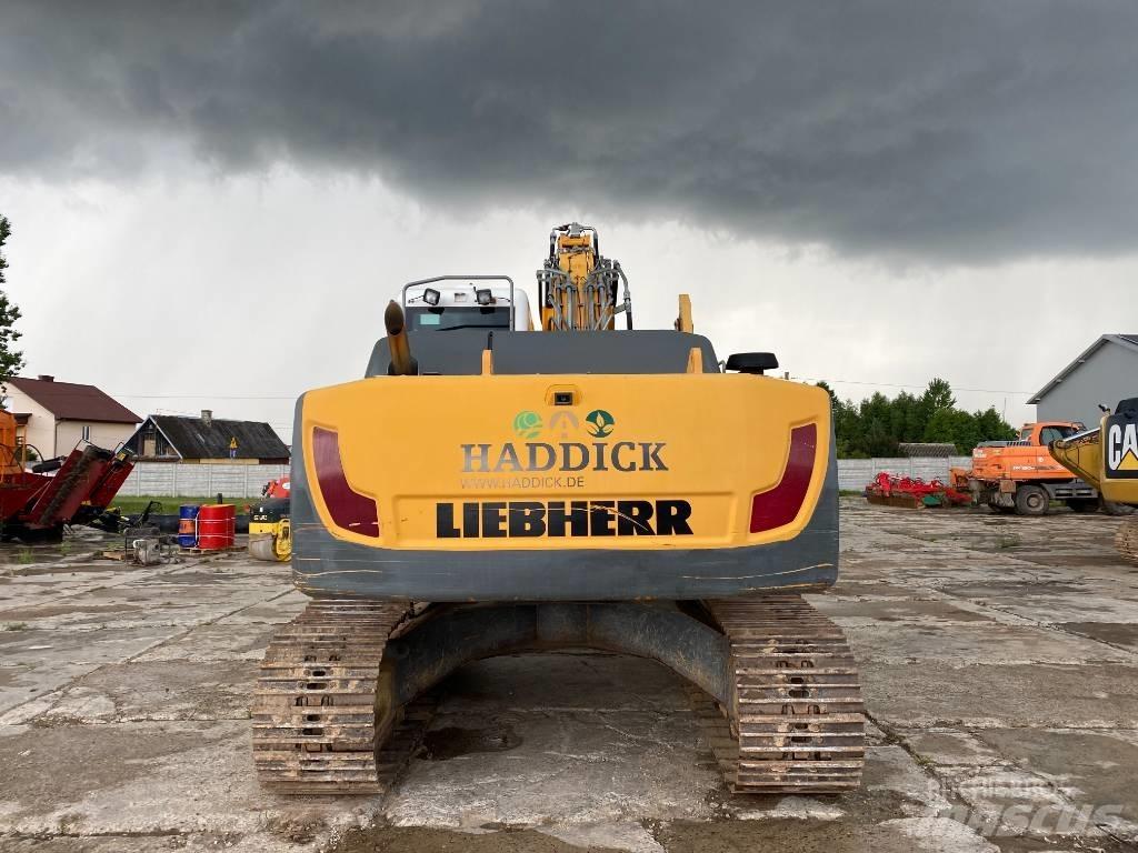 Liebherr 924 대형 굴삭기 29톤 이상