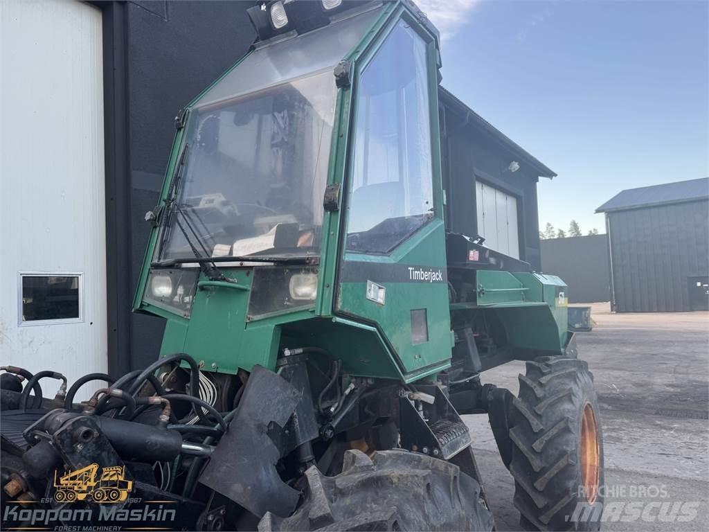 Timberjack 0570 원목 하베스터