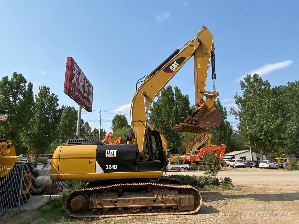 CAT 324D 대형 굴삭기 29톤 이상