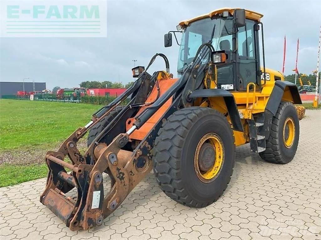 JCB 426e agri ht 소형 굴삭기 7톤 미만