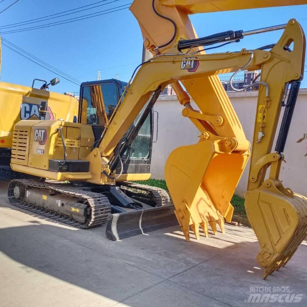 CAT 306 소형 굴삭기 7톤 미만