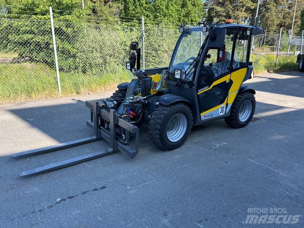 Kramer 1445 텔러 핸들러