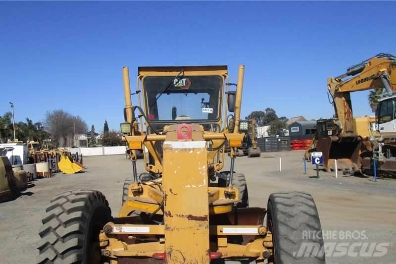 CAT 140K 그레이더