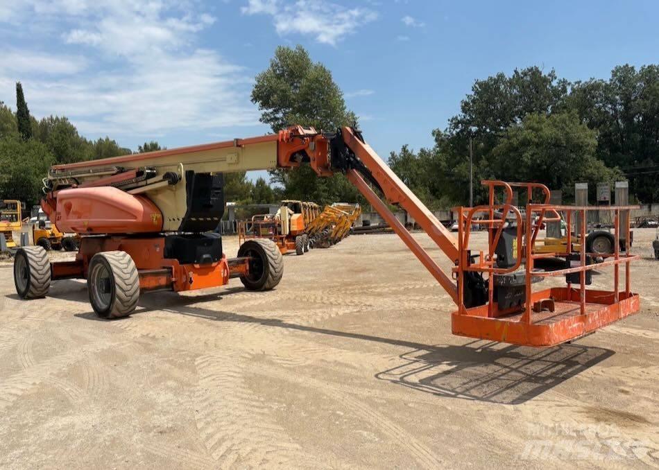 JLG 1250 AJP 관절형 전동이동 리프트