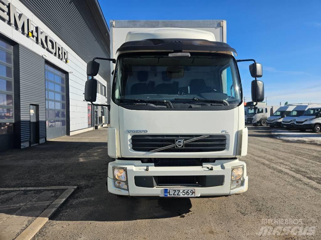 Volvo FL6 탑차 트럭