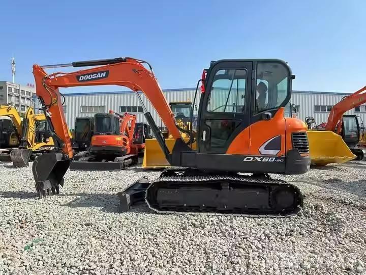 Doosan DX 60-9C 대형 굴삭기 29톤 이상