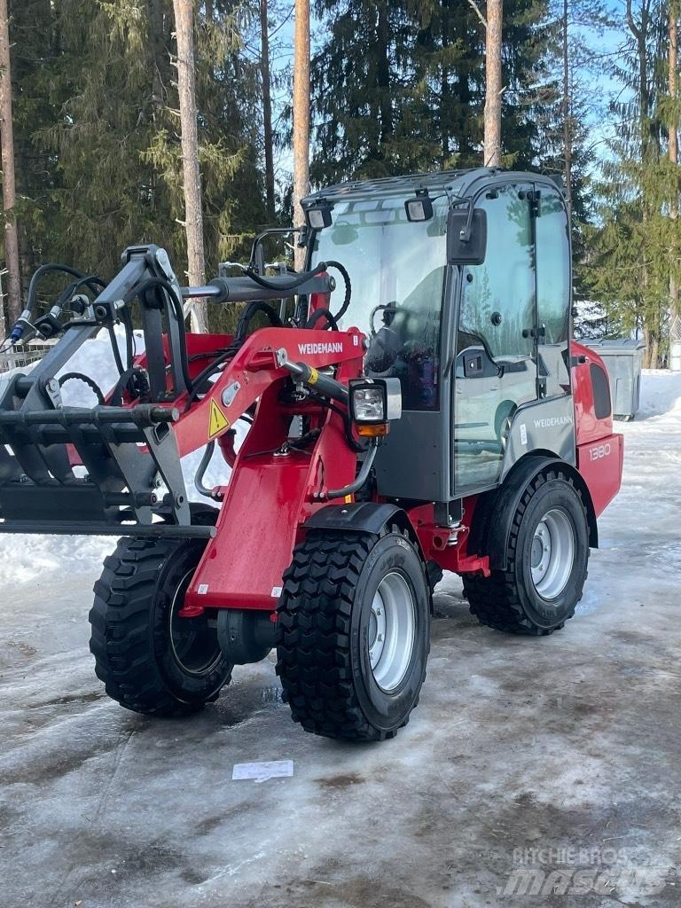 Weidemann 1380 다목적 로더
