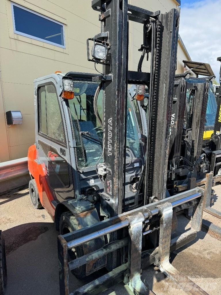 Toyota 02-8FDF30 디젤 지게차